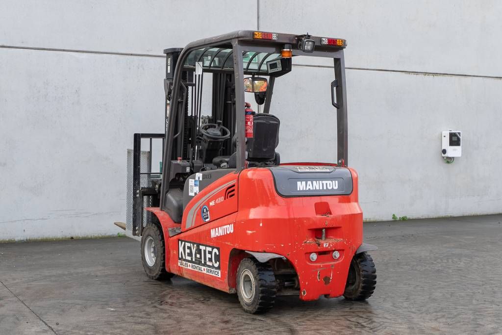 Manitou ME 430