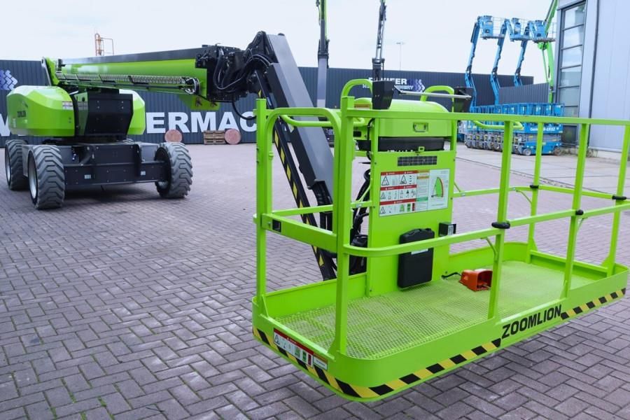 Zoomlion ZT26JE Fully Electric Lithium-Powered, 4x4 Rough T