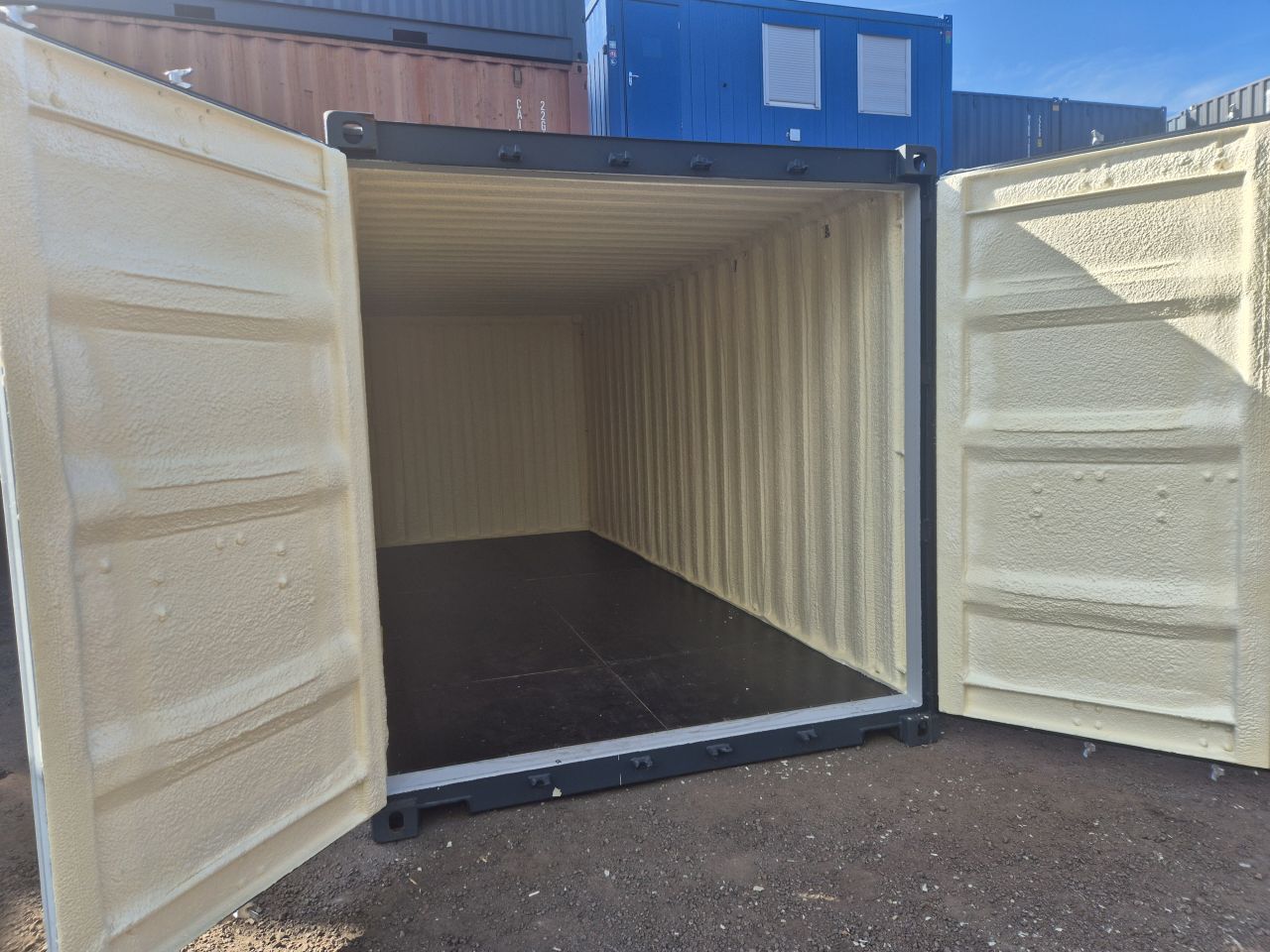 20ft zeecontainer | geïsoleerd | vochtvrij