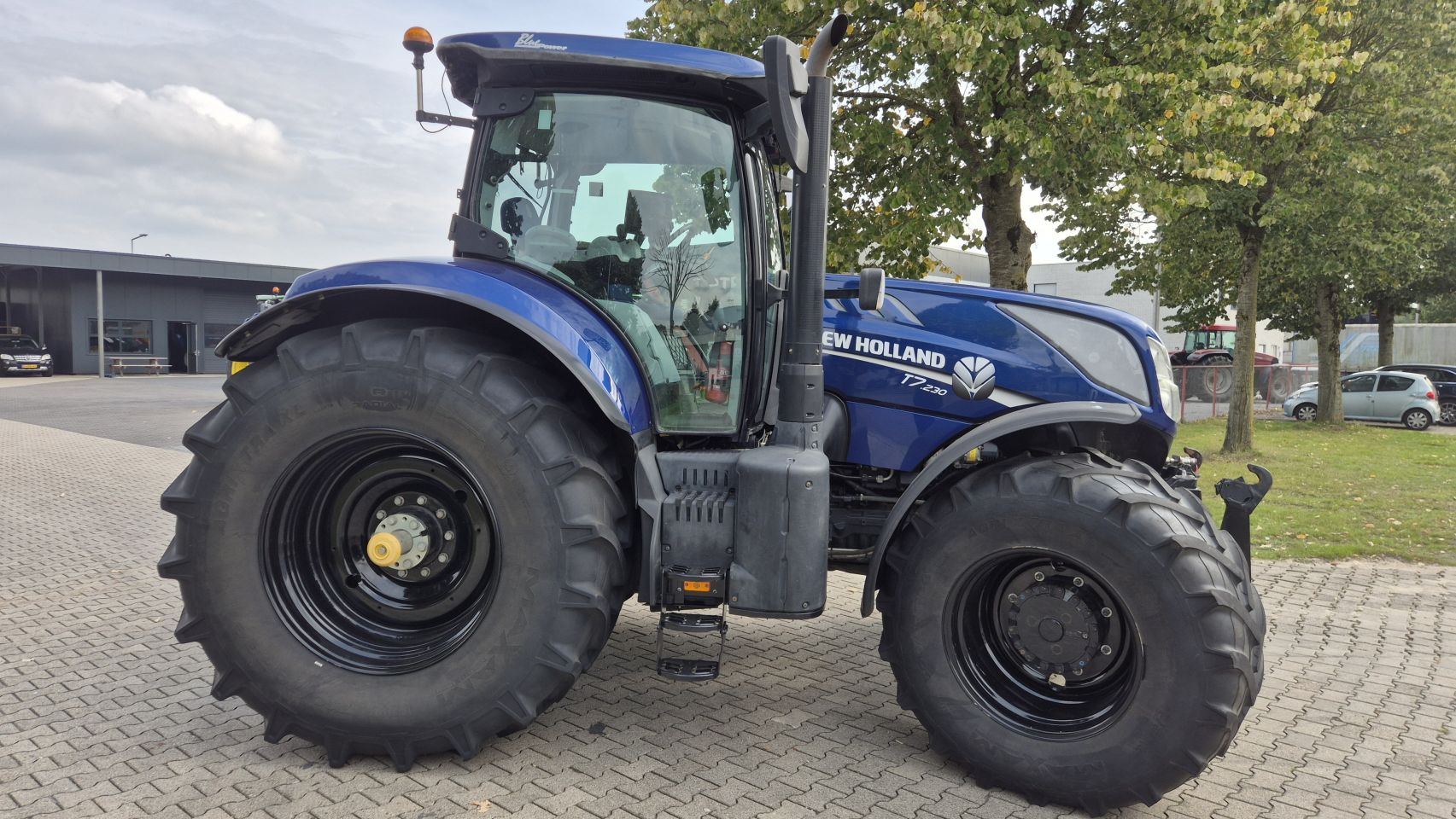 New Holland T7.230 PC 40Kmh-eco Luchtdruk, Fronthef BluePower