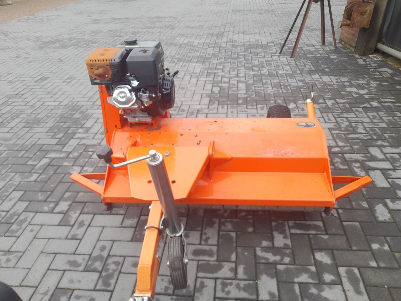 Boxer AT120 Klepelmaaier met eigen motor 1.2 meter breed
