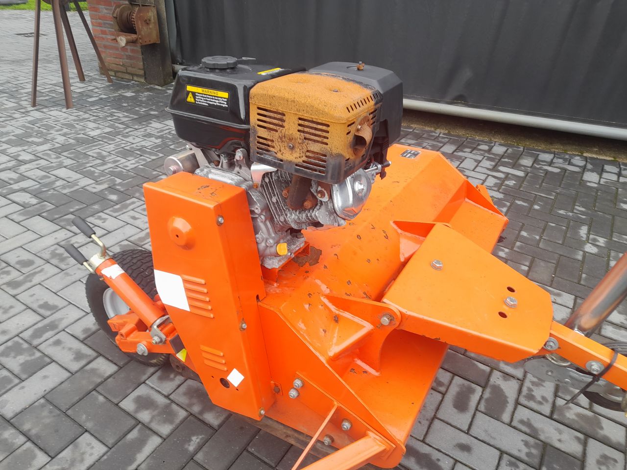 Boxer AT120 Klepelmaaier met eigen motor 1.2 meter breed