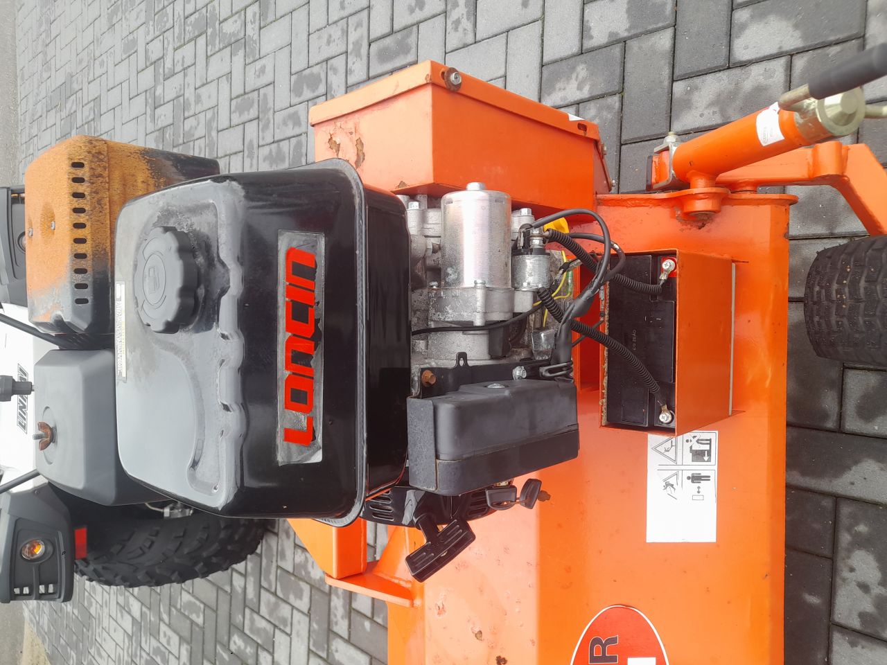 Boxer AT120 Klepelmaaier met eigen motor 1.2 meter breed