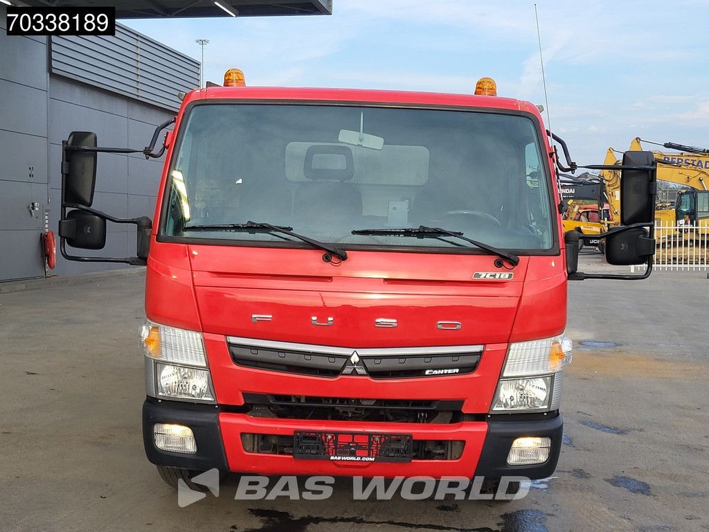 Mitsubishi 7C18 4X2