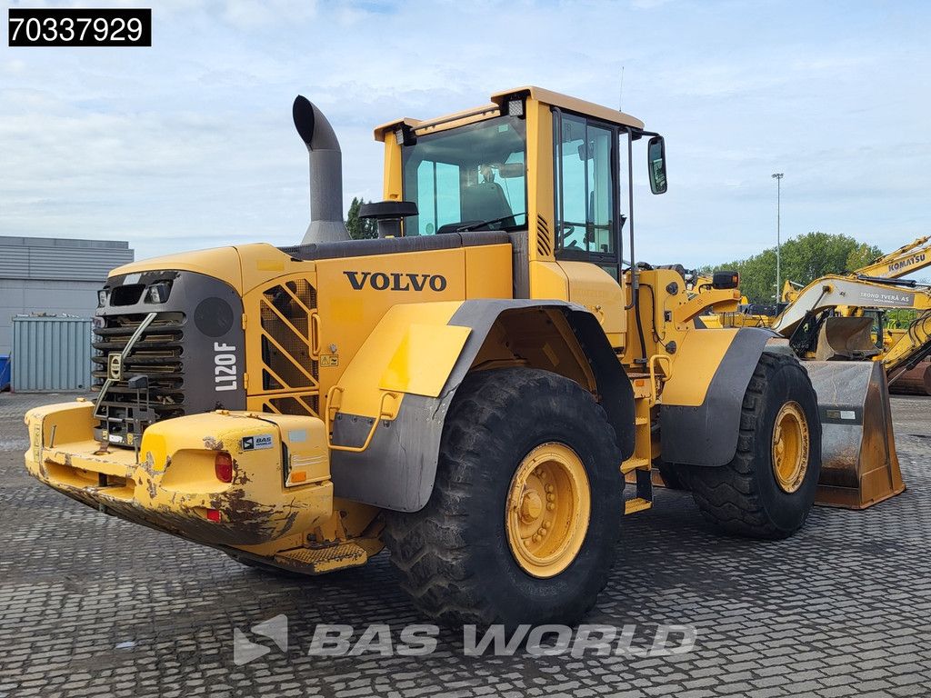 Volvo L120 F German Registration