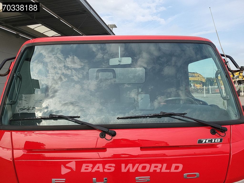 Mitsubishi 7C18 4X2