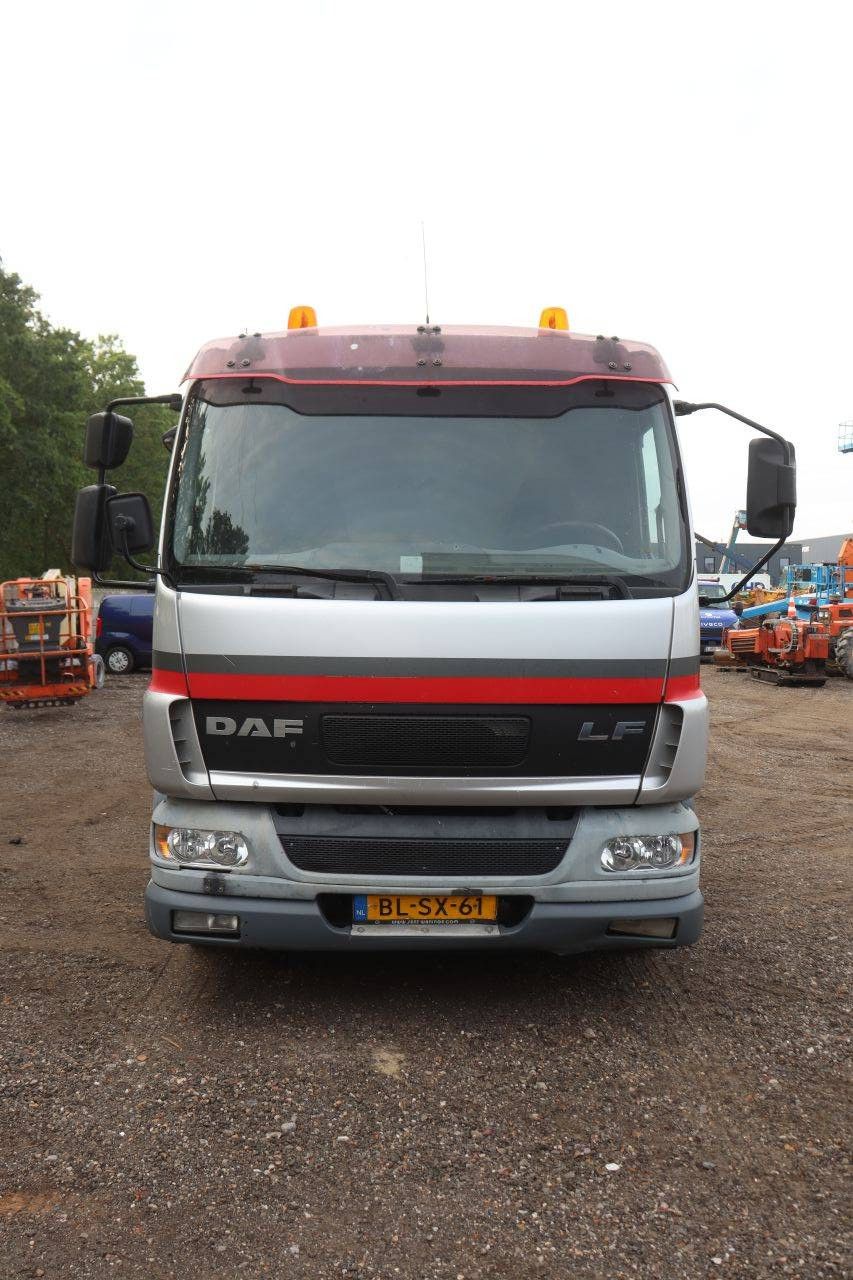 Kranwagen DAF TE55CF Diesel 185 PS Baujahr 2002 mit Tieflader