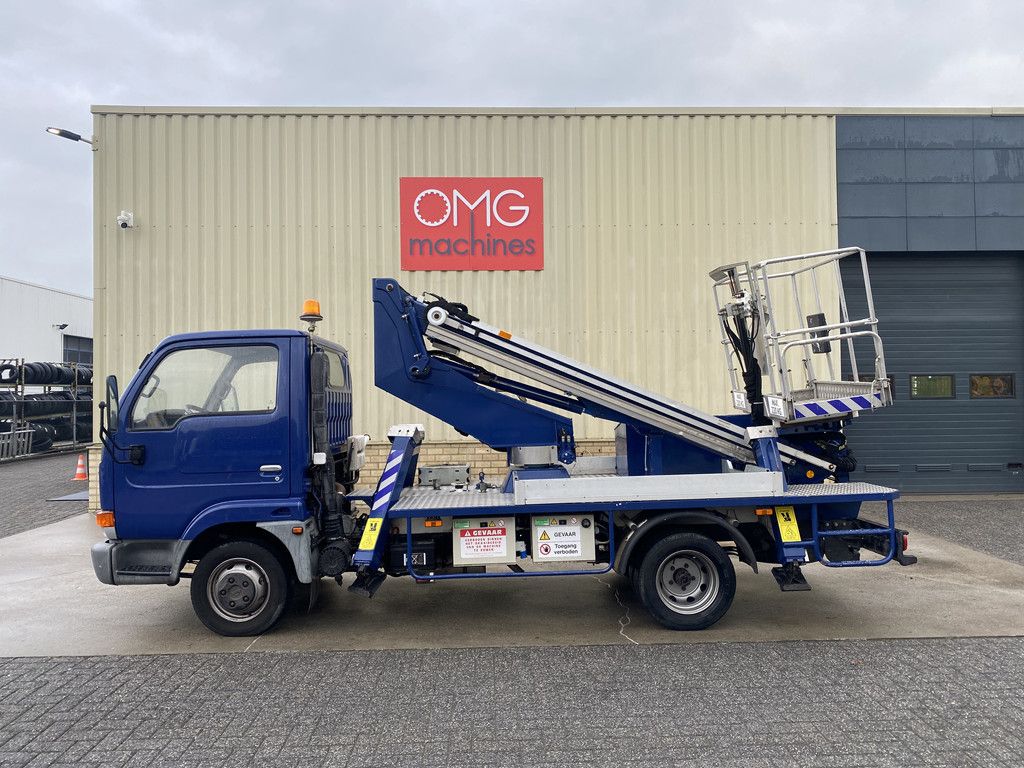 2002 Oil & Steel Scorpion 130, Autohoogwerker, 13 meter