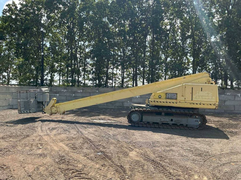 Telescopic boom lift Aichi SR210 Diesel 200kg 22.8m 1999