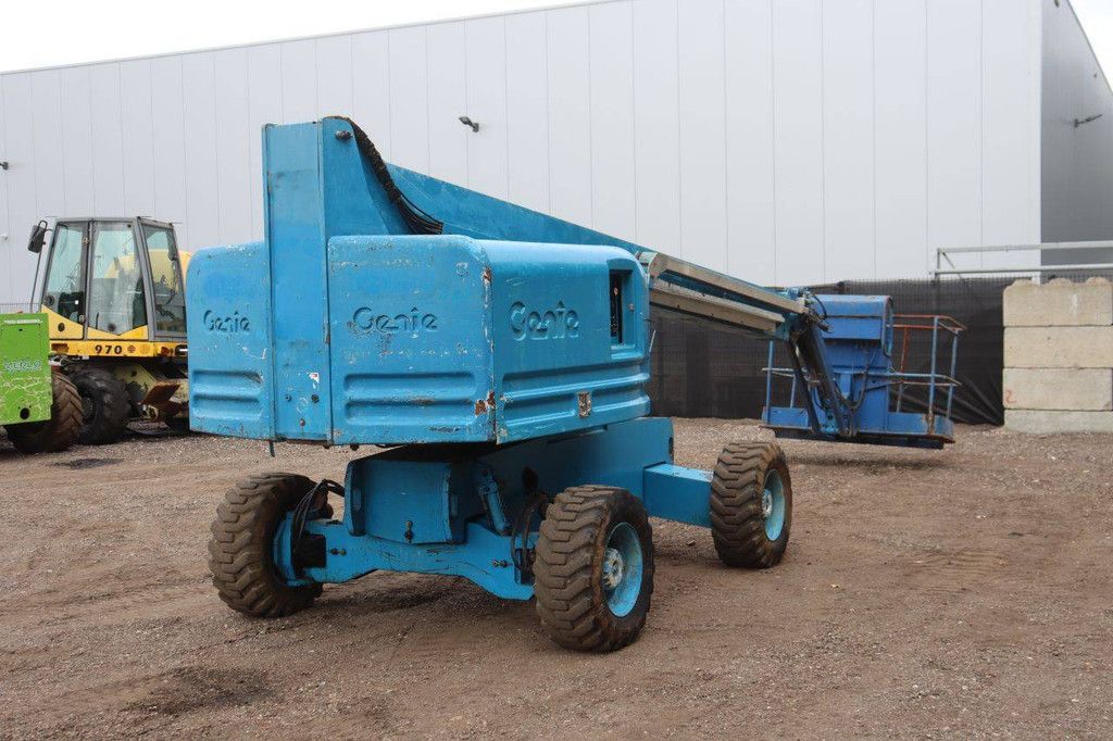Genie S-45 Diesel Telescopic Boom Lift 227kg 15.7m 2001