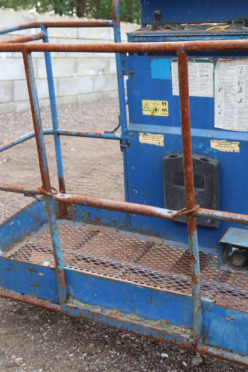 Genie S-45 Diesel Telescopic Boom Lift 227kg 15.7m 2001
