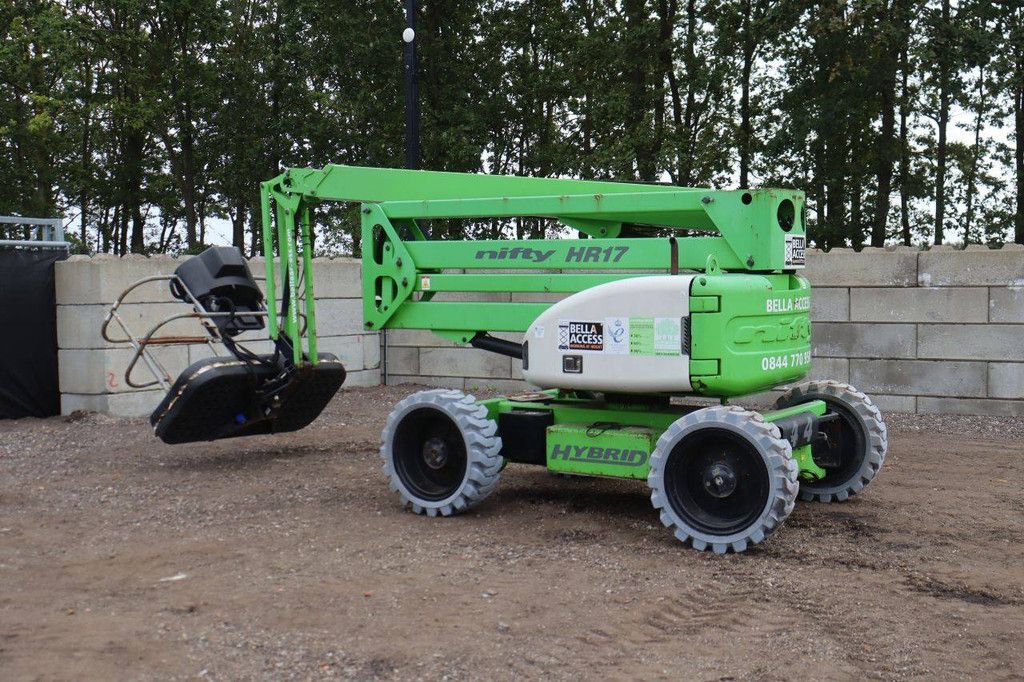 Niftylift HR17 Hybrid Articulated Boom Lift 225kg 17m 2014