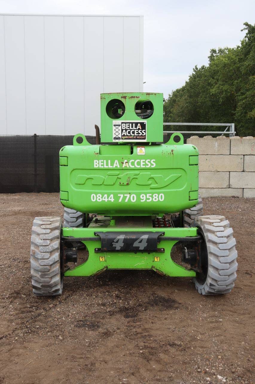 Niftylift HR17 Hybrid Articulated Boom Lift 225kg 17m 2014