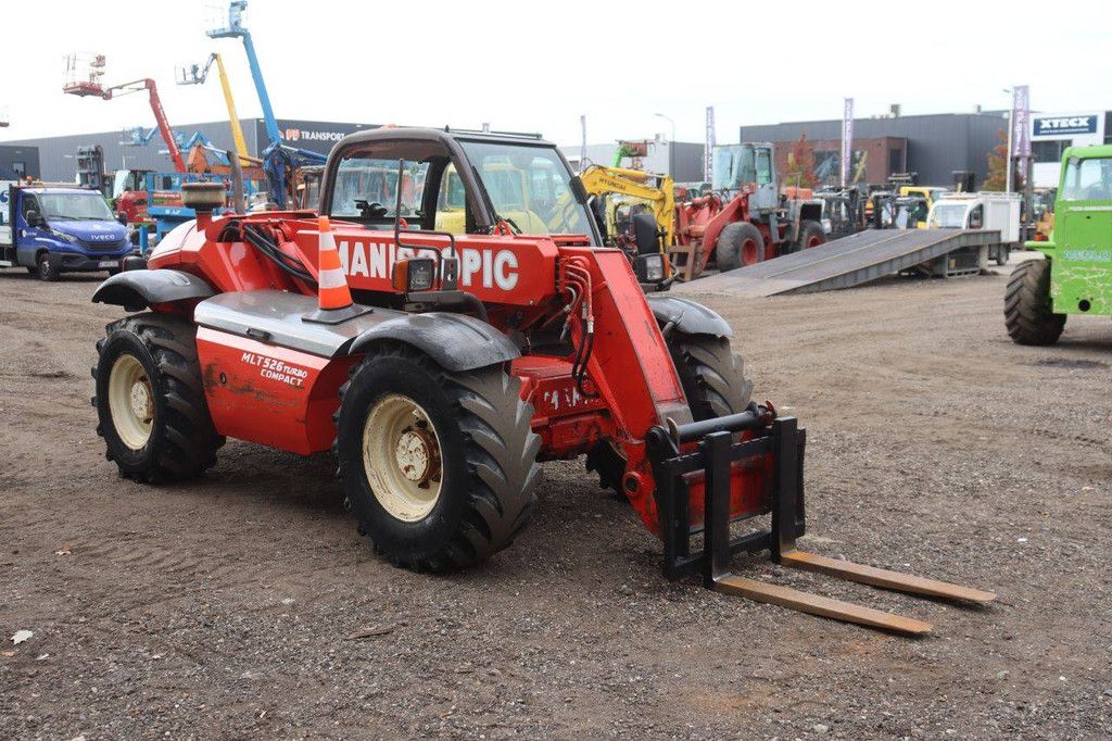 Manitou MLT 526 Turbo Compact Diesel Telehandler 71.6kW 2001