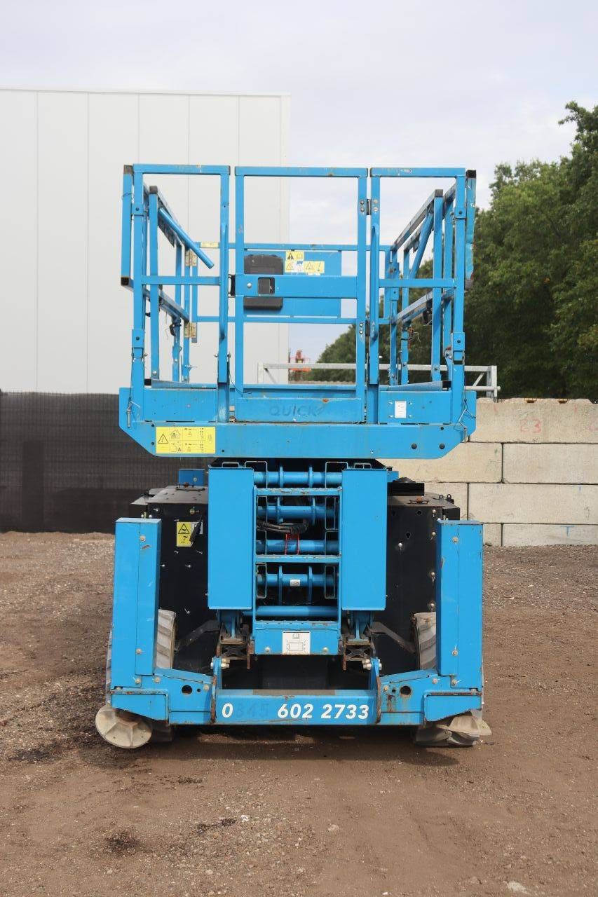 Scissor Lift Genie GS-4069 BE Hybrid 363kg 14.1m 2019