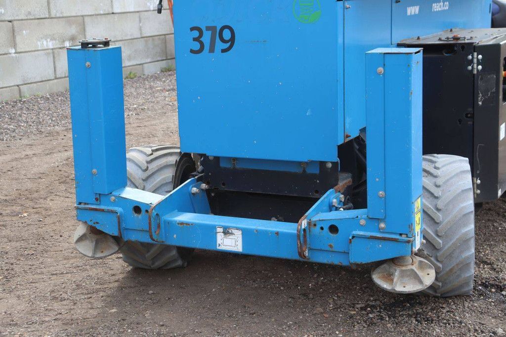 Scissor Lift Genie GS-4069 BE Hybrid 363kg 14.1m 2019