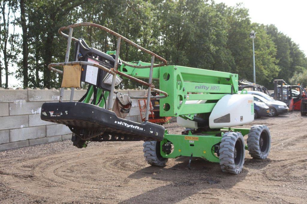 Niftylift HR17 Hybrid MKII Electric Articulated Boom Lift 225kg 2017