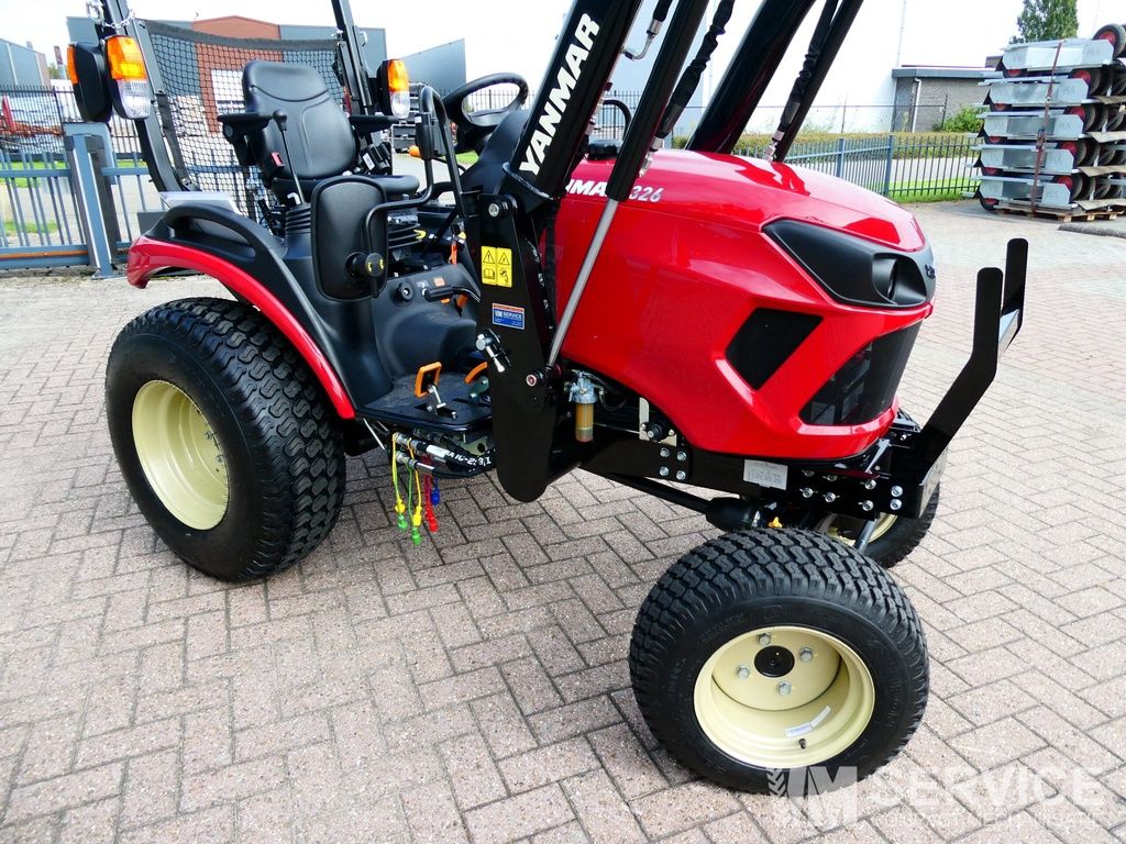 Yanmar SA326 4wd HST