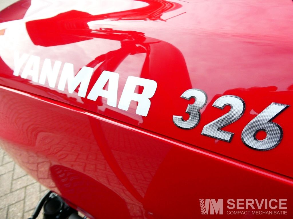 Yanmar SA326 4wd HST