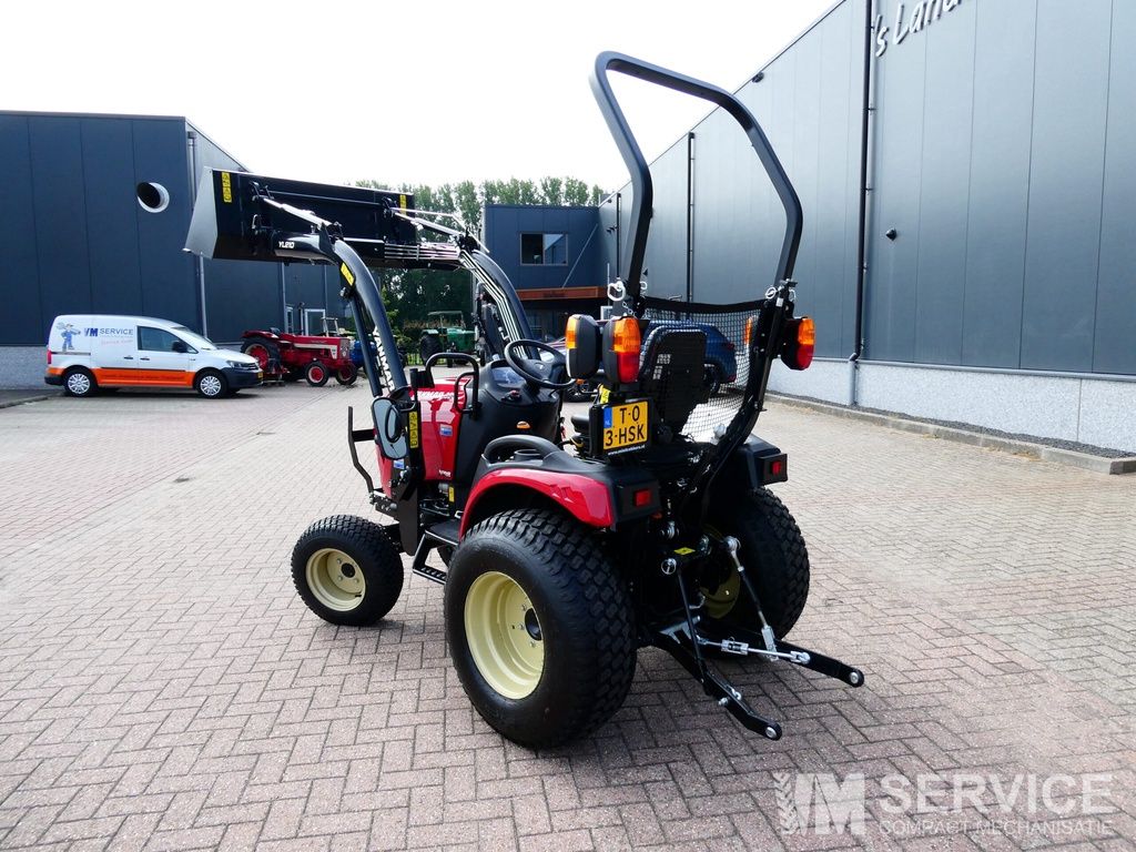 Yanmar SA326 4wd HST