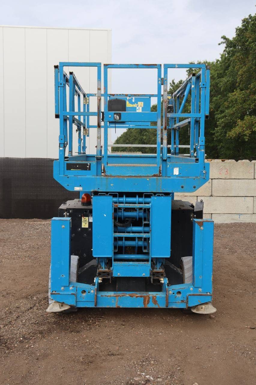 Scissor Lift Genie GS-4069 DC Electric 363kg 14m 2016