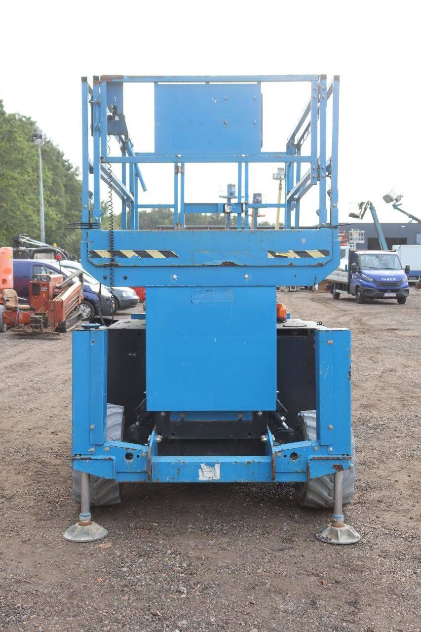 Scissor Lift Genie GS-4069 DC Electric 363kg 14m 2016