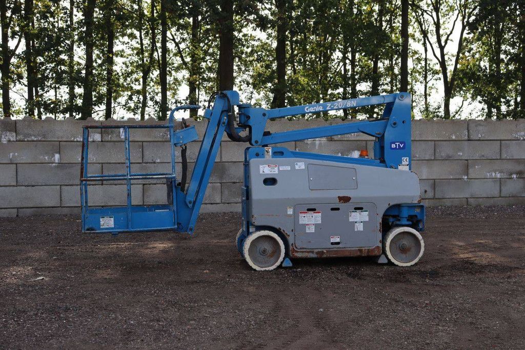 Genie Z-20/8N Elektrische Gelenkteleskoparbeitsbühne 200 kg 8,1 m 1999