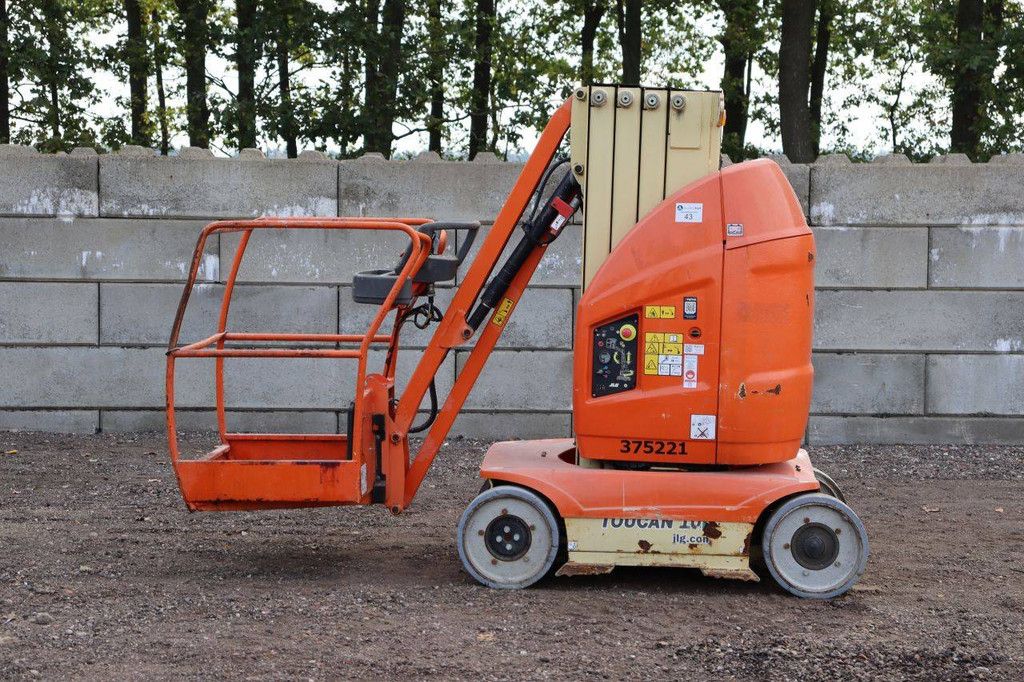 Mast lift JLG Toucan 10E Electric 200kg 10m 2013
