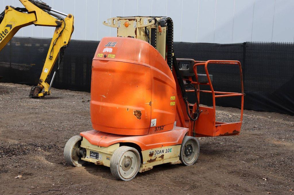Mast lift JLG Toucan 10E Electric 200kg 10m 2013