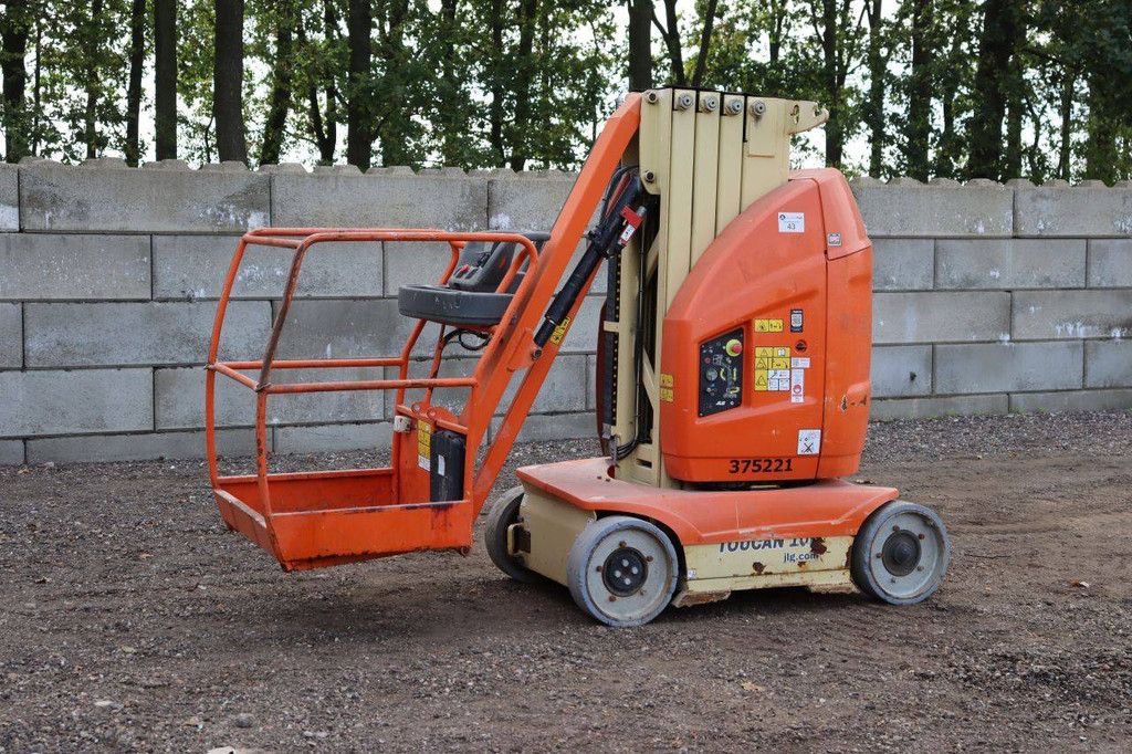 Mast lift JLG Toucan 10E Electric 200kg 10m 2013