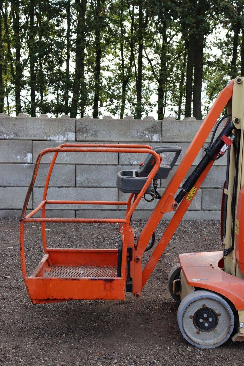 Mast lift JLG Toucan 10E Electric 200kg 10m 2013