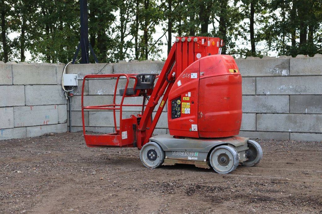 Mast lift JLG Toucan 10E Electric 200kg 10m 2013
