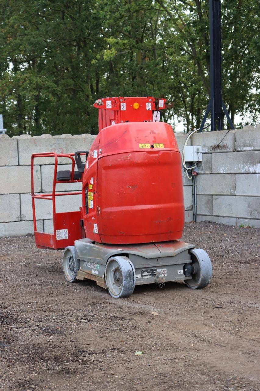Mast lift JLG Toucan 10E Electric 200kg 10m 2013