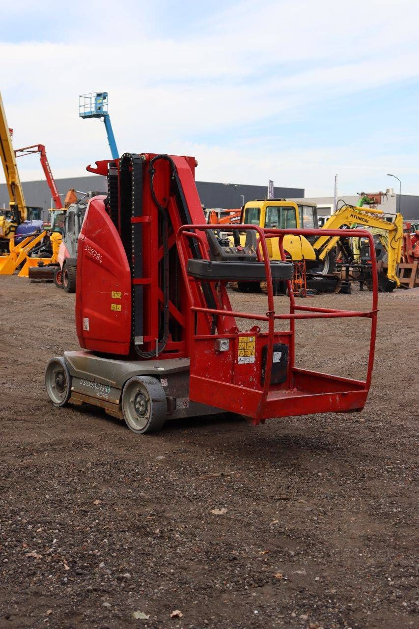 Mast lift JLG Toucan 10E Electric 200kg 10m 2013