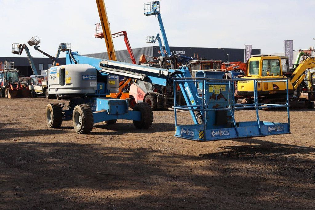 Genie S45 Diesel-Teleskoparbeitsbühne, 227 kg, 15,7 m, Baujahr 2013