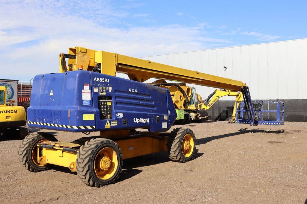 Gelenk-Teleskoparbeitsbühne Snorkel AB-85RJDZ Diesel 272 kg 27,7 m 2008