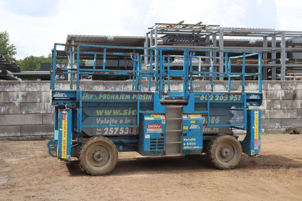 Scissor lift Genie GS-3390 12.06m Diesel 2007