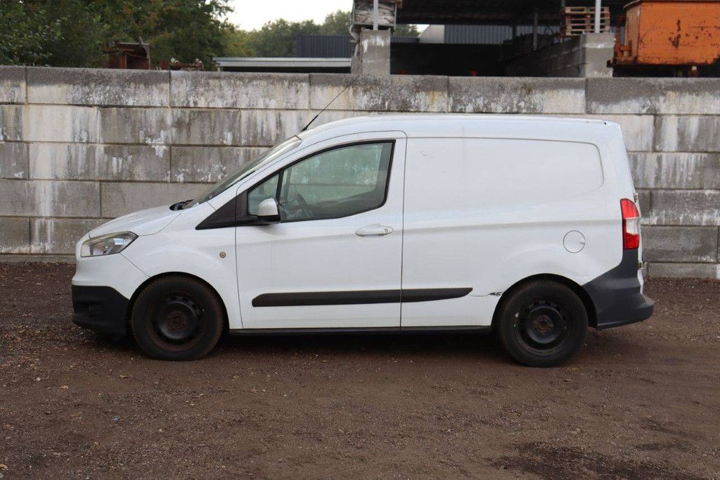 Ford Transit Courier Diesel 123hp van