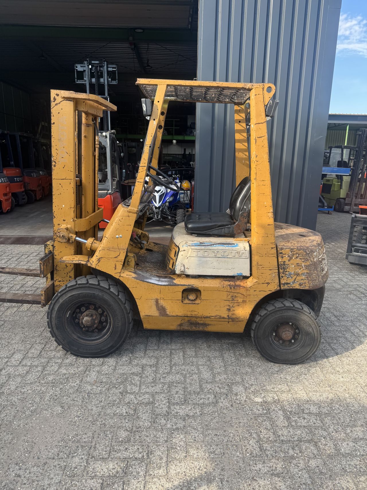 Toyota 2FD20 diesel heftruck