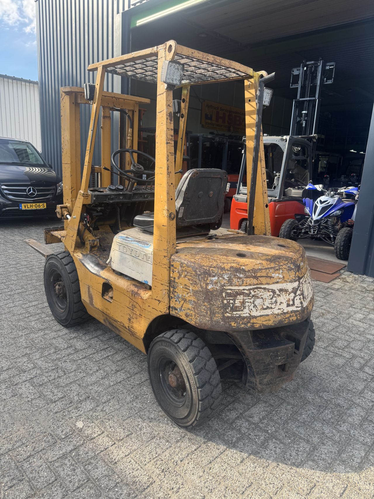 Toyota 2FD20 diesel heftruck
