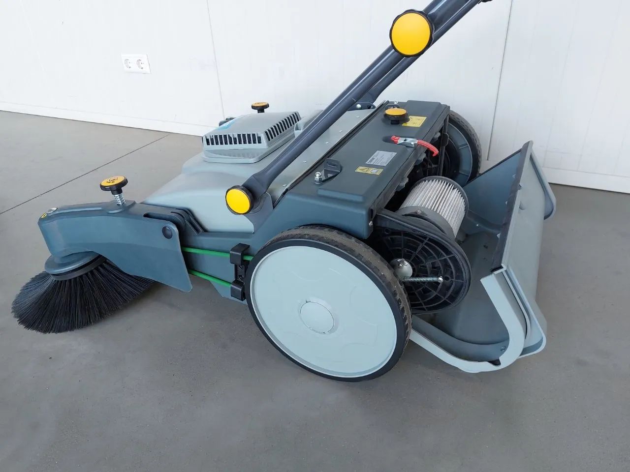 Meijer V65 Mini Sweeper Demo model
