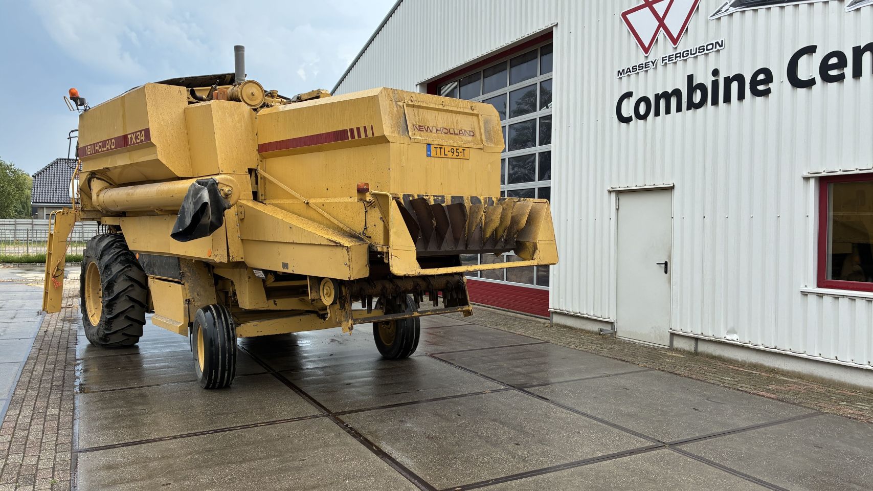 New Holland TX 34