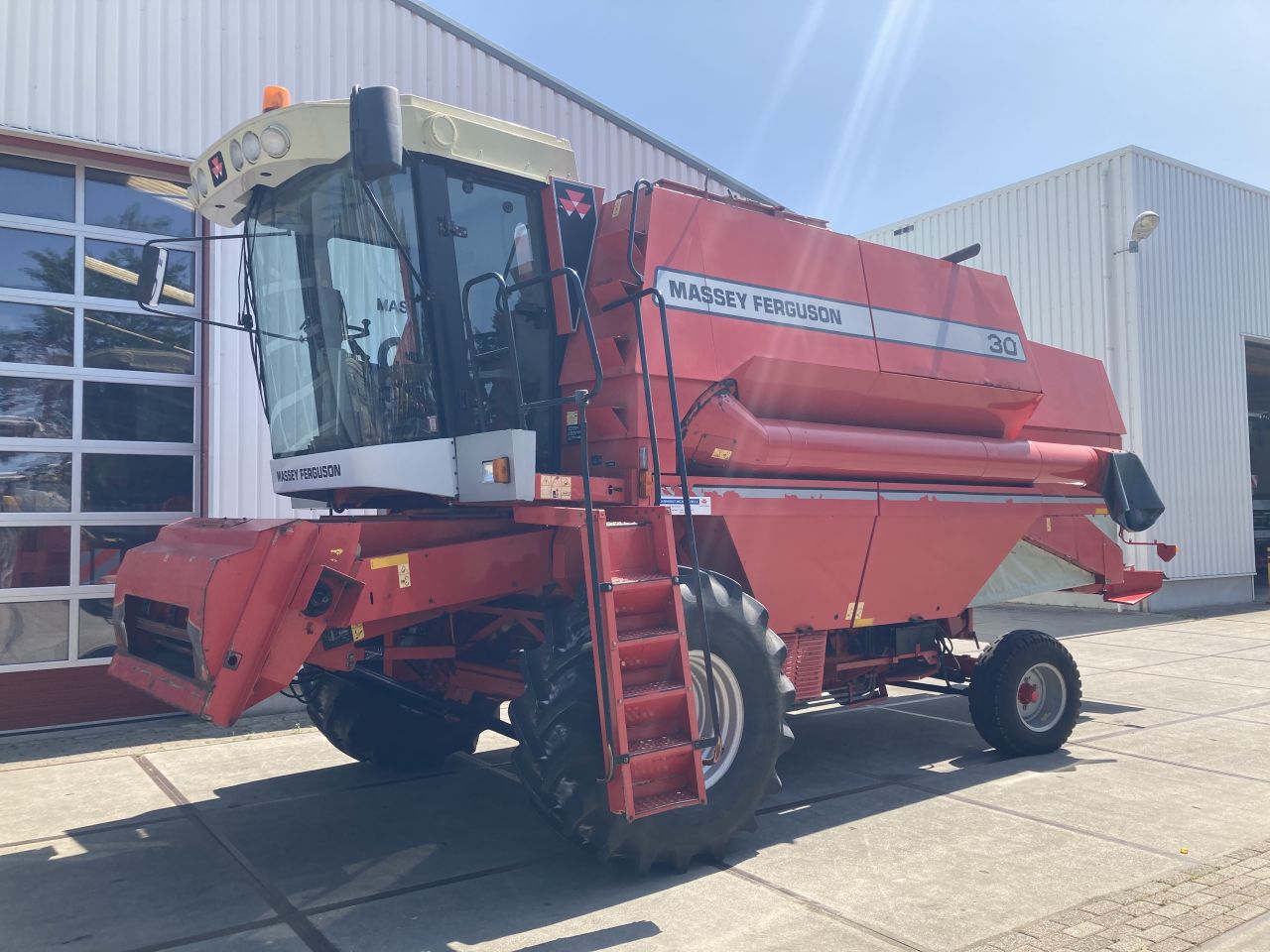 Massey Ferguson 30