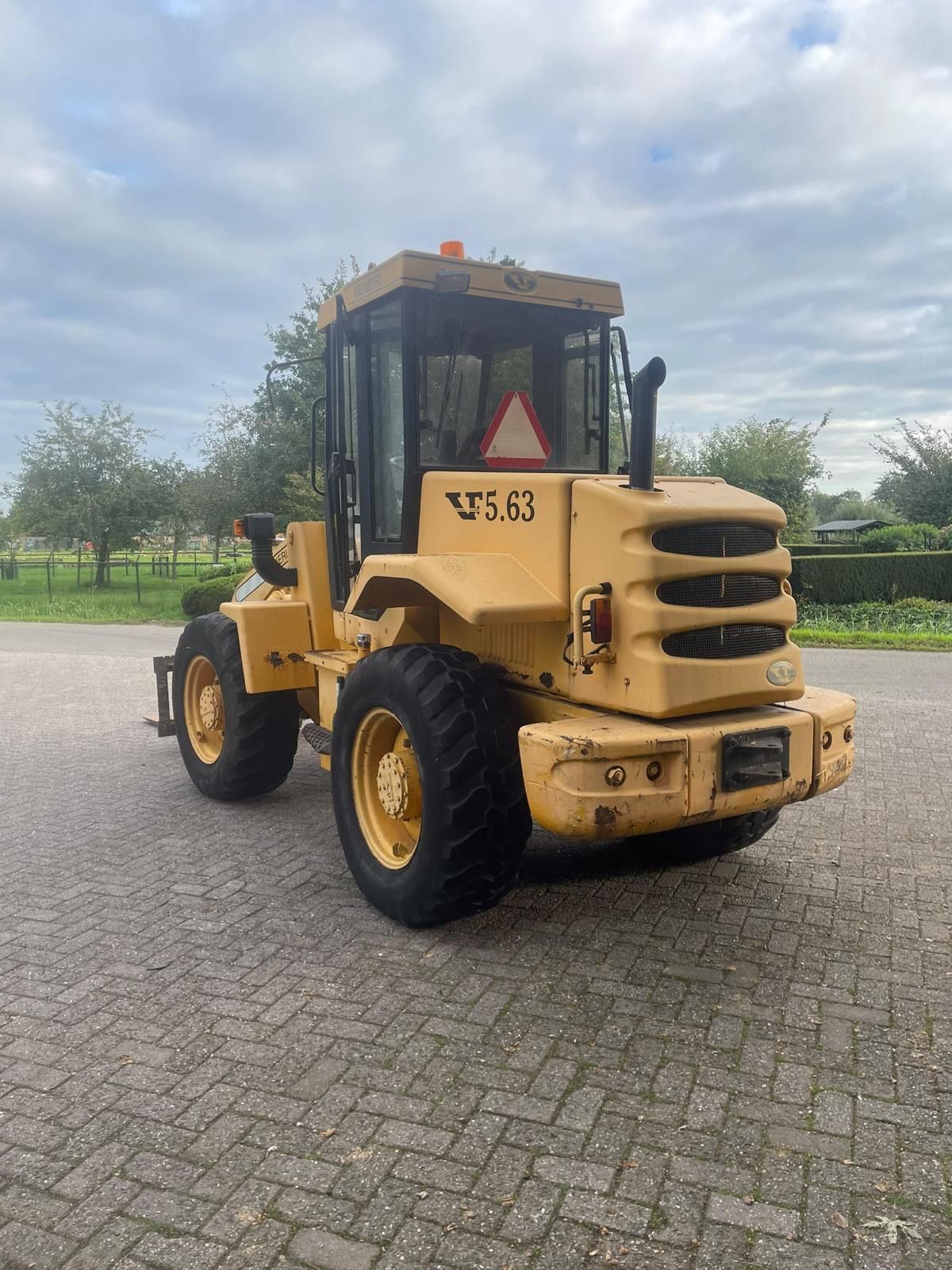 Vennierri 563