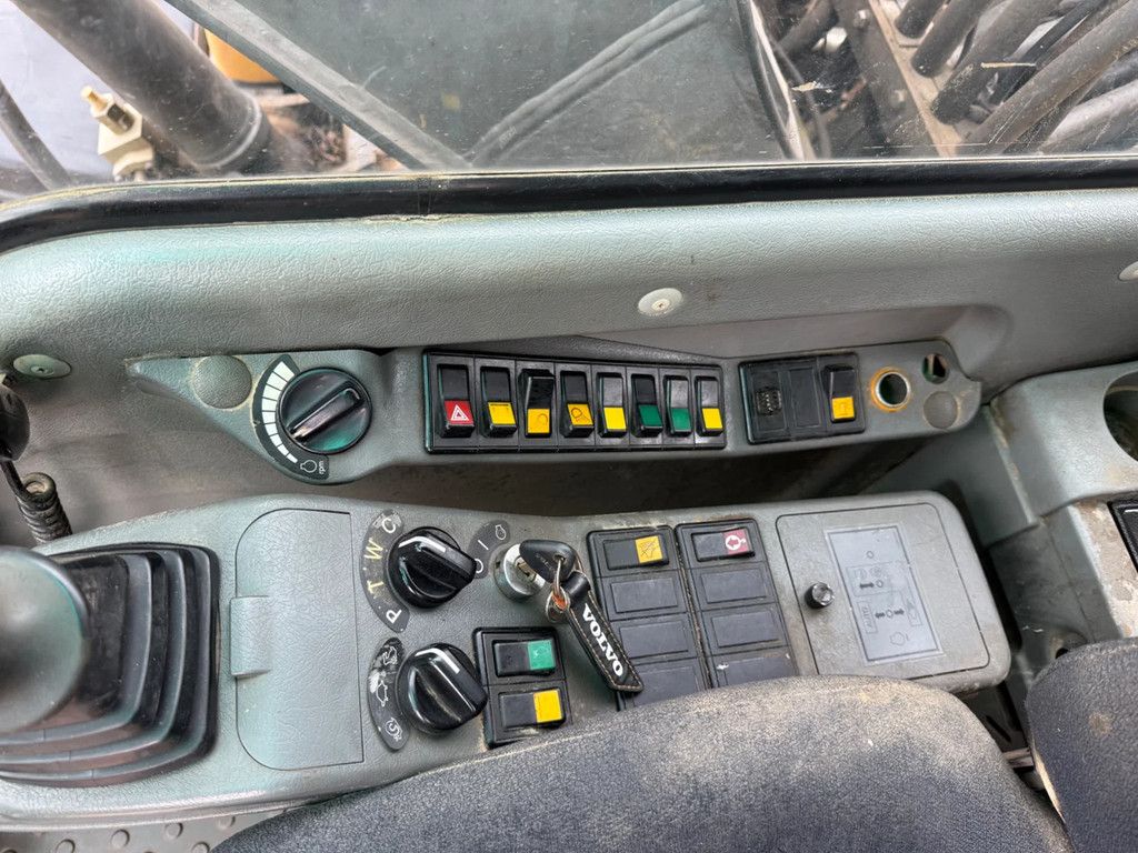 Volvo EW140B