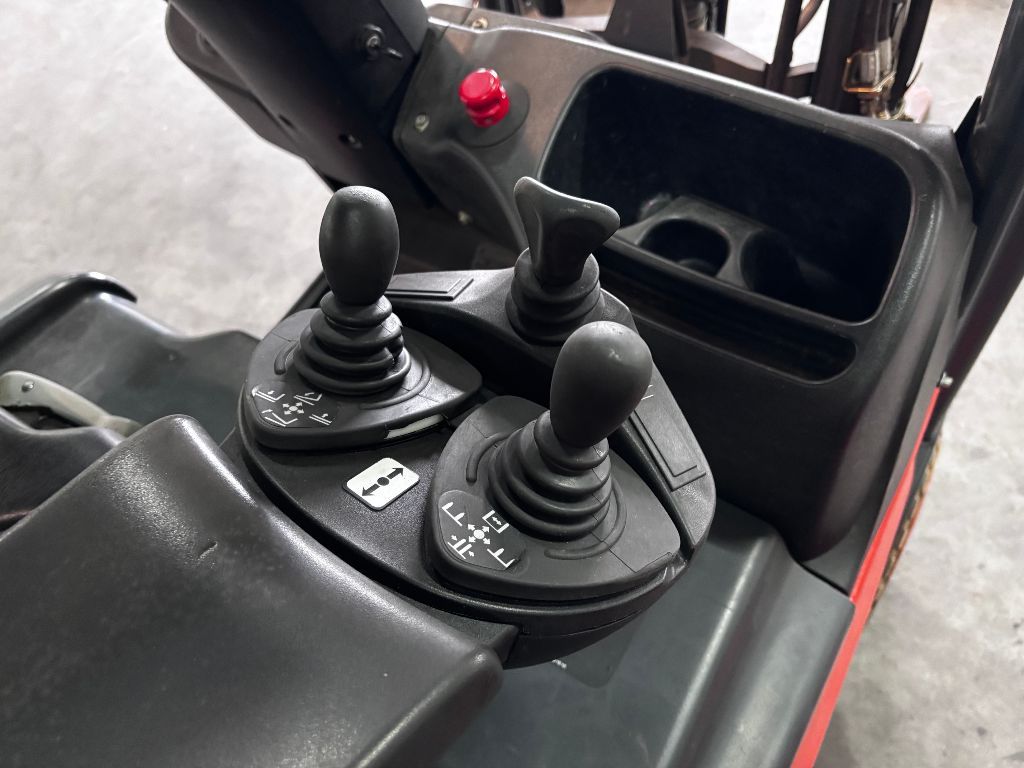 LINDE E16H-01 Elektrische Heftruck