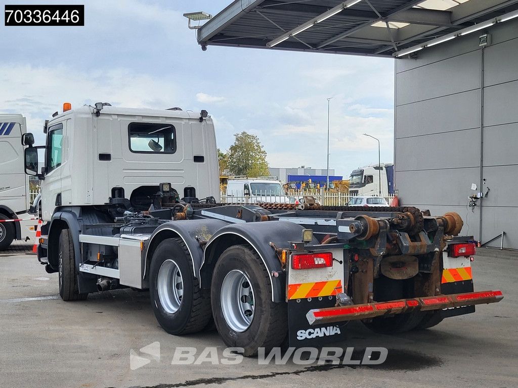 Scania P370 6X4