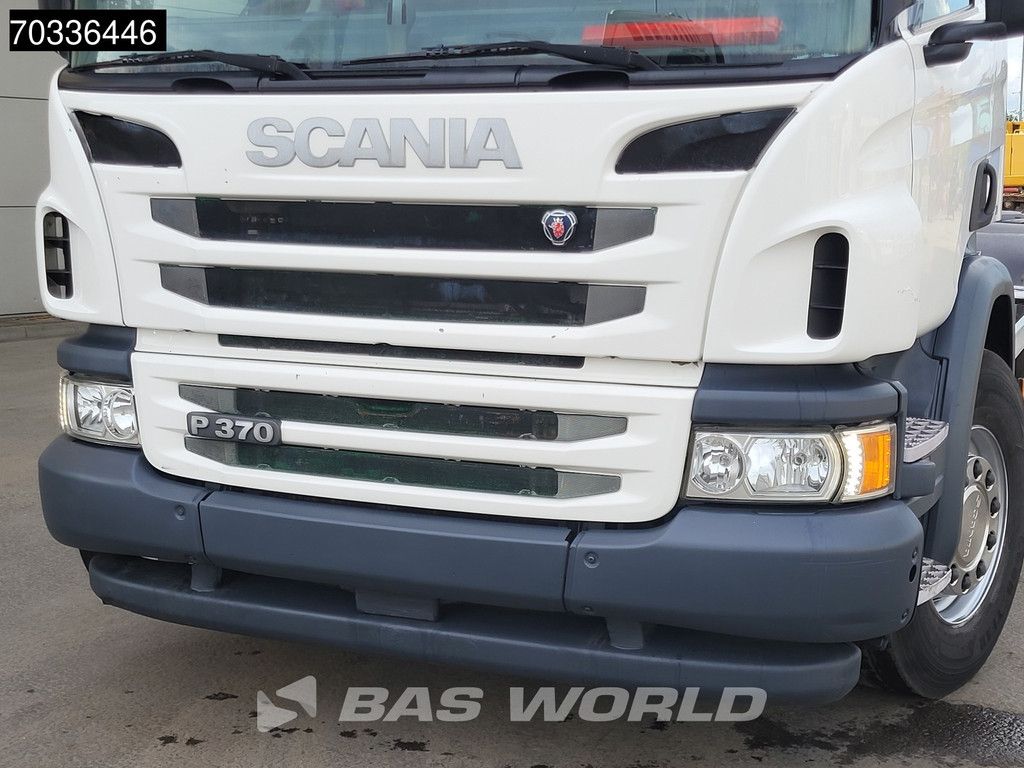 Scania P370 6X4