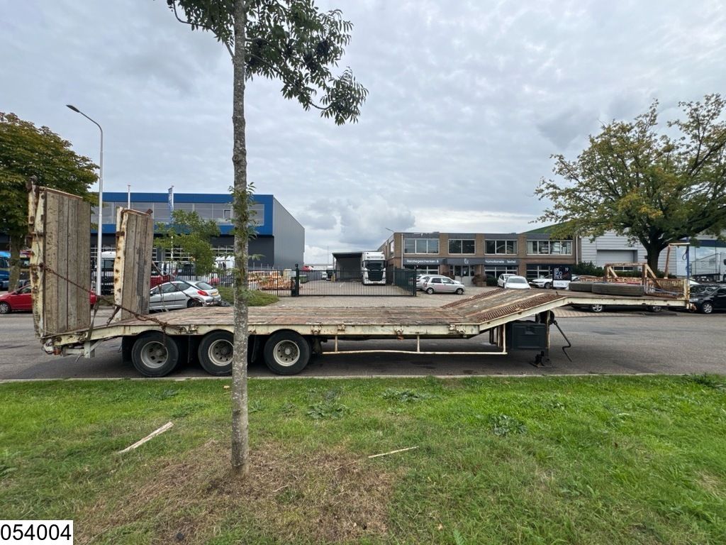 ACTM Lowbed Hydro, Steel suspension