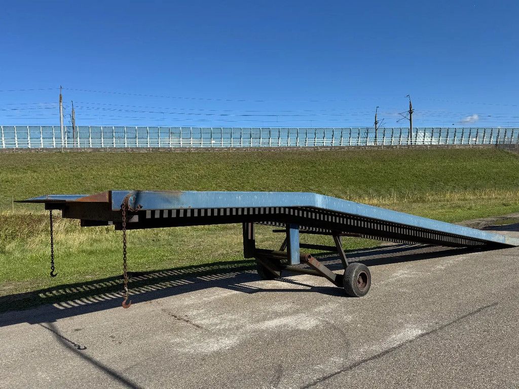 Overige mobiele laadramp laaddock oprijbrug